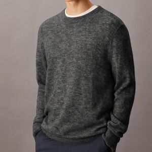 Old Navy Soft Washed Crew Nick Sweater NEW!